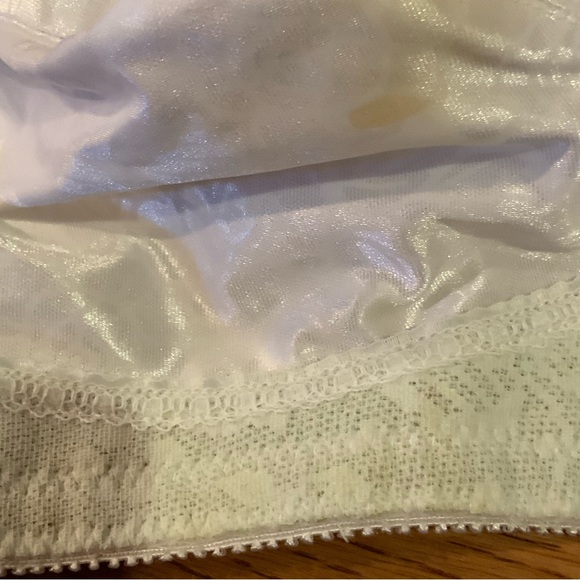 Bra Playtex 18 hour White Padded Shoulders 36C Vintage #M1 - Picture 4 of 6